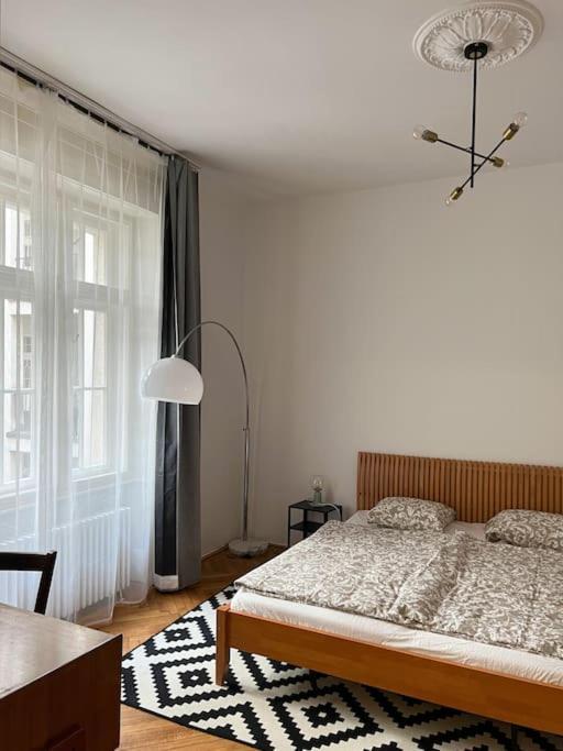 Authentic Buda Home Budapest Bagian luar foto